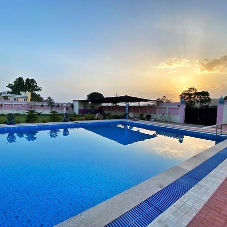 The Kukas Resort Jaipur Extérieur photo
