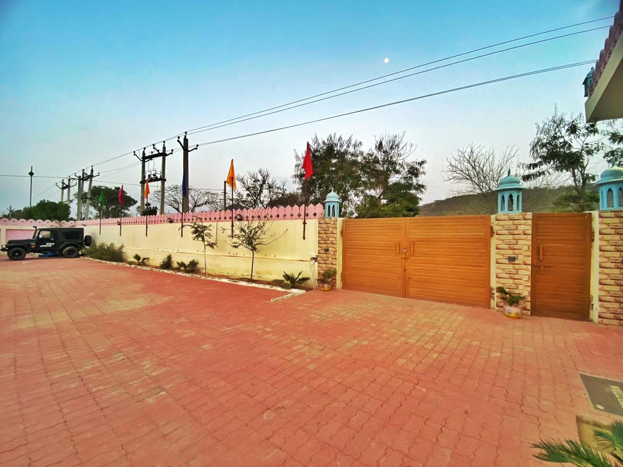 The Kukas Resort Jaipur Extérieur photo